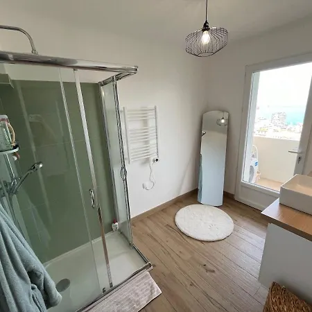 2 Renovated Sea View, Near Monaco * Beausoleil