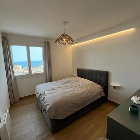 Lejlighed 2 Renovated Sea View, Near Monaco *
